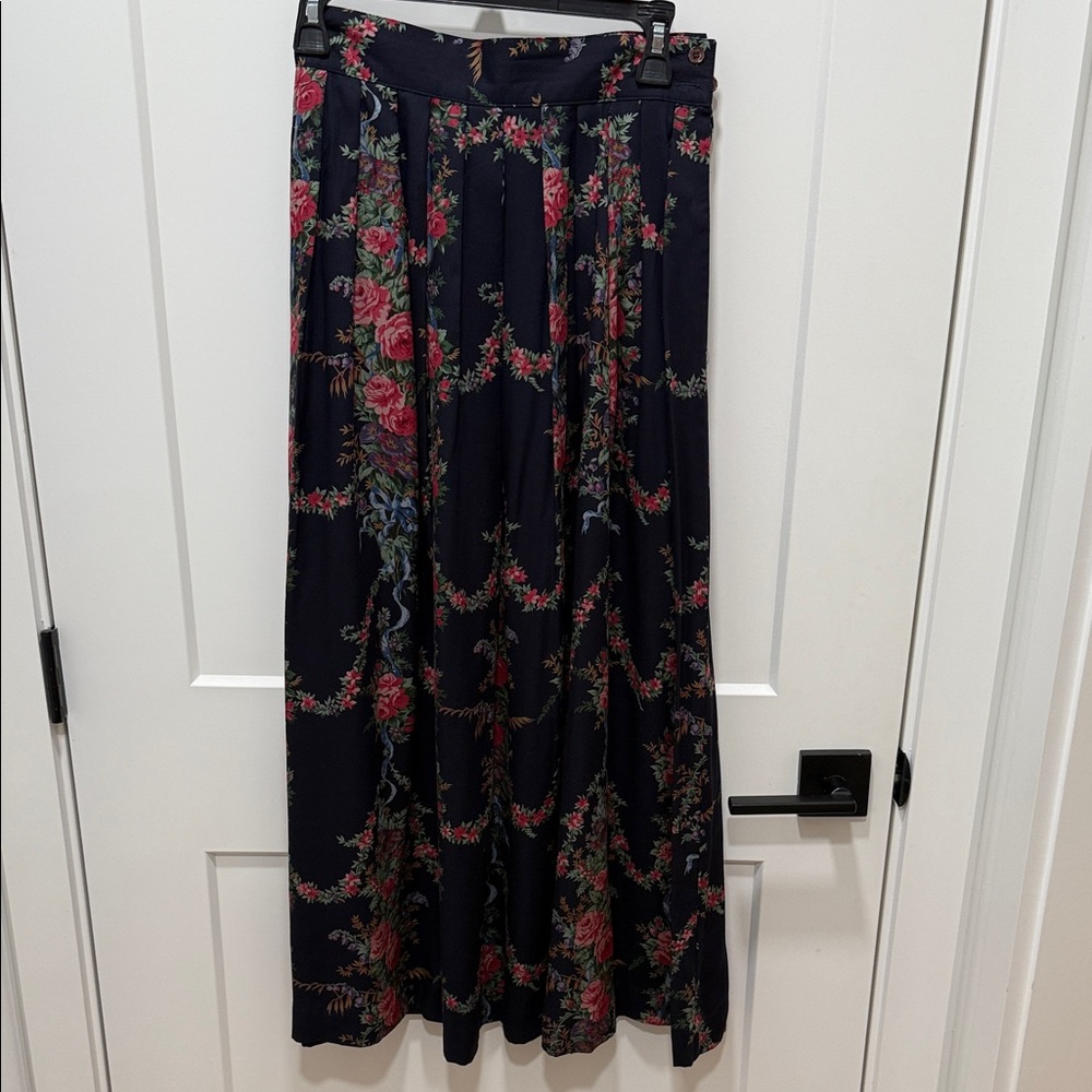 Herman Geist vintage cottage core maxi skirt